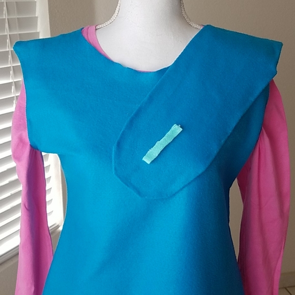 Trolls Princess Poppy Halloween Costume - Picture 5 of 11